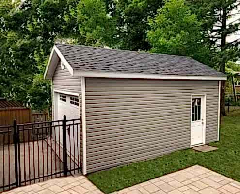 Detached Garage