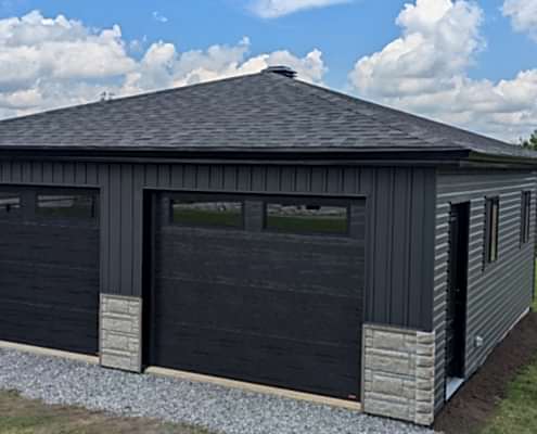Detached Garage
